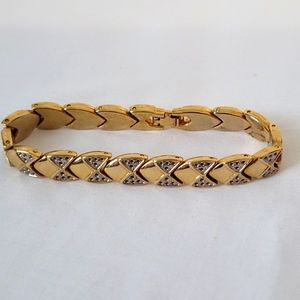 ❤ BRACELET NEW CONDITION